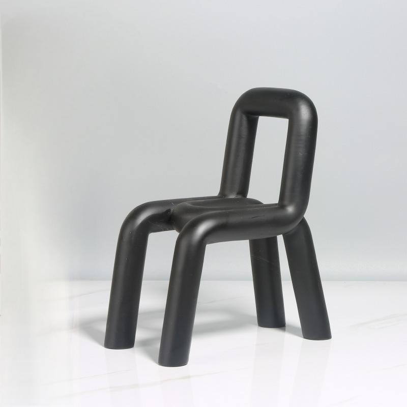 8PRN Nordic-style creative resin flocked chair, an artistic decorative piece for living rooms, bedrooms, hallways, and T