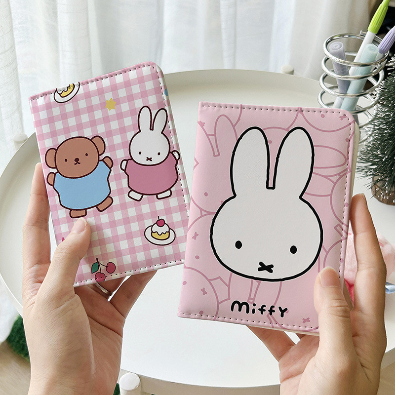 Miffy Rabbit Super Cute Card Holder Bolsa de documentos Capa protetora Multi-desenho animado Porta-passaporte Função Car