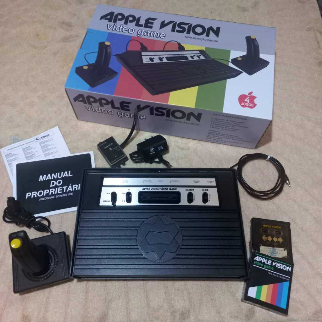 Video Game Atari Milmar Apple Vision c/ Joystick e Caixa