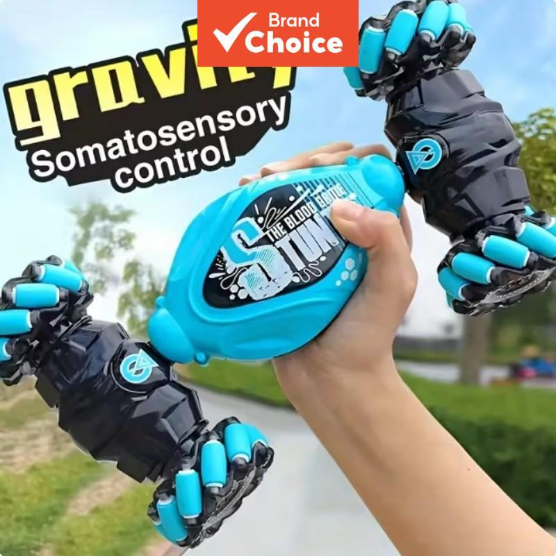 Carro RC 4WD Drift FM Luzes de LED Música 2.4G Rádio de Gestos Controle Remoto Spray Acrobacias 360 Rotação Escalada
