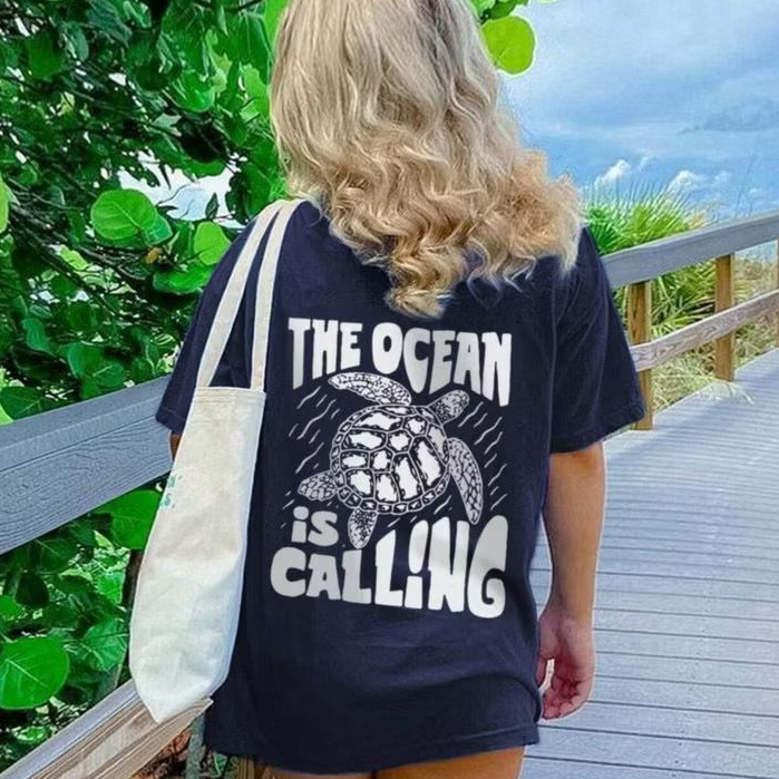 Camiseta Unissex the ocean is calling Praia Verão Ajude as Tartarugas Puro Algodão Tecido Resistente