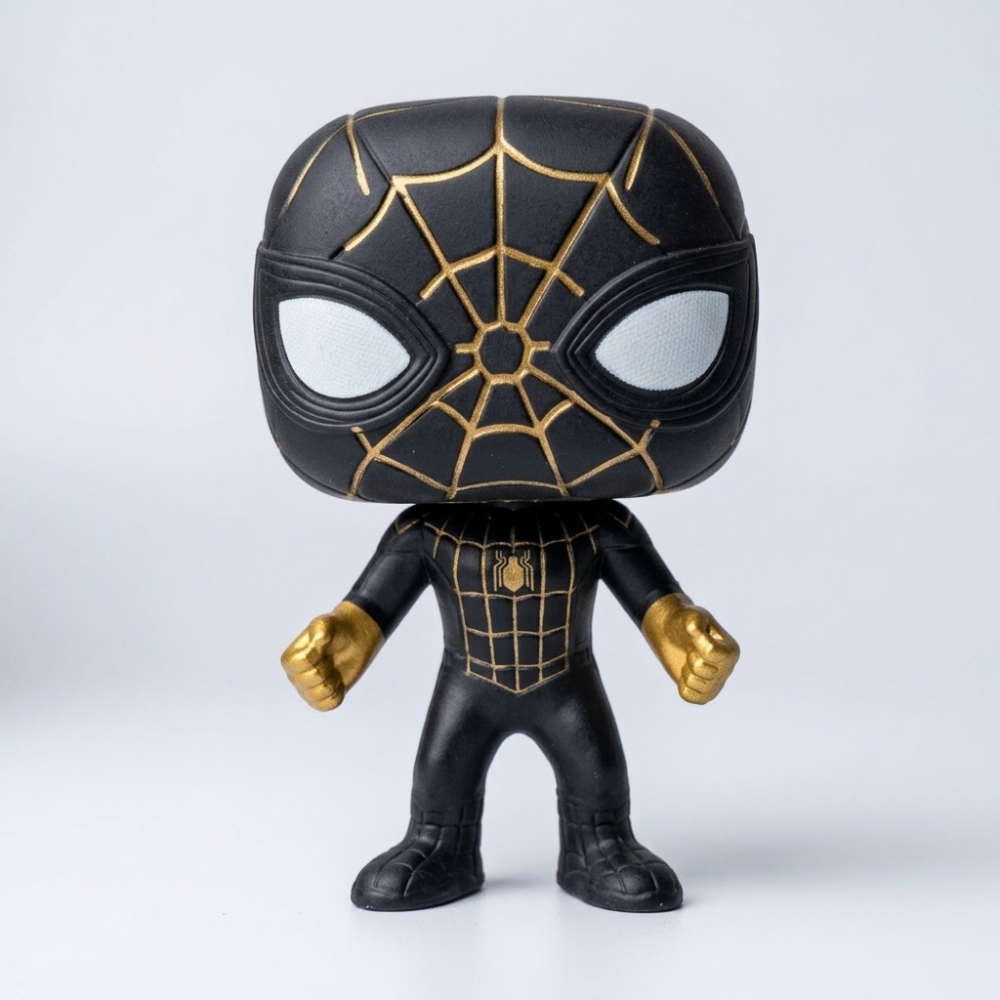 Boneco Homem Aranha SEM CAIXA Preto Dourado Colecionável Mini Figura Geek Gamer Decoração