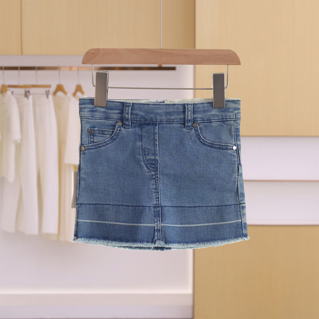 Counter 700 Light Luxury [Diversão] Roupas infantis infantis elegantes Slim fit lavadas saia jeans nádegas aparência mai