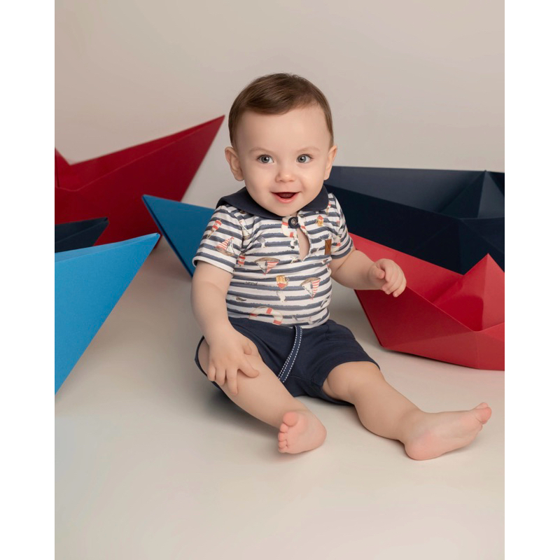 Conjunto Menino Body Curto Gravata Off White Navy Stripe + Bermuda Marinho | Pinoti