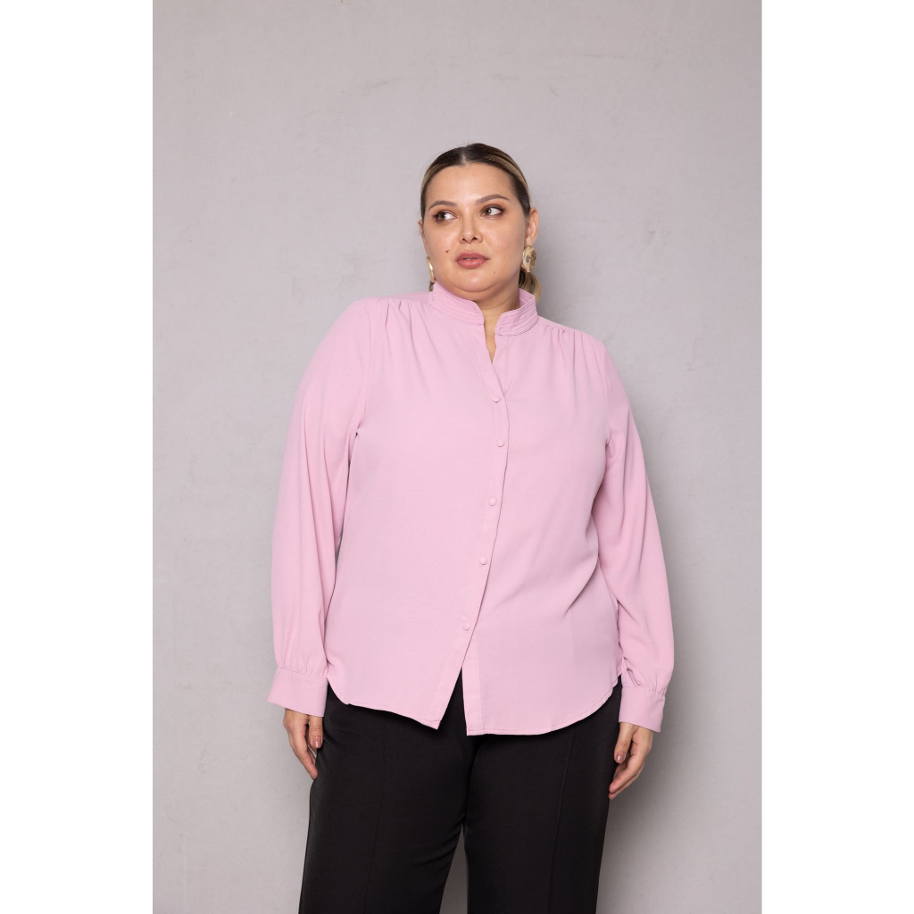 Camisa Feminina Fernanda Manga Longa Botões Slim e Plus Size Gola Padre Social Alfaiataria