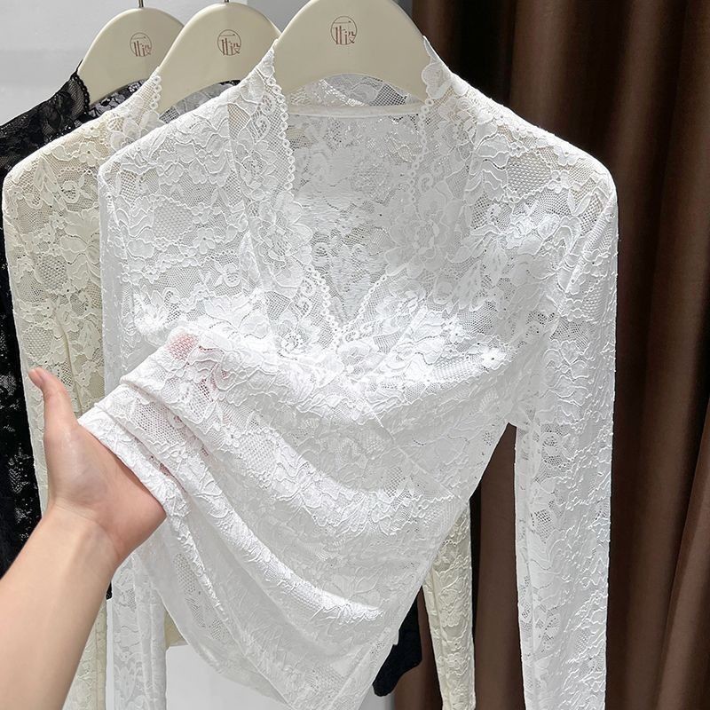 Primavera novo estilo High-End com decote em V renda camisa de fundo feminino Jacquard oco estilo fino gaze puro desejo