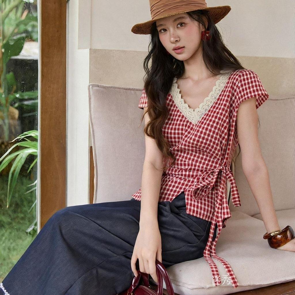 [Novidades] Camisa elegante Red Grace, 2026 Verão Slimmer Look Temperamento Manga Curta Top de Cintura Estreita
