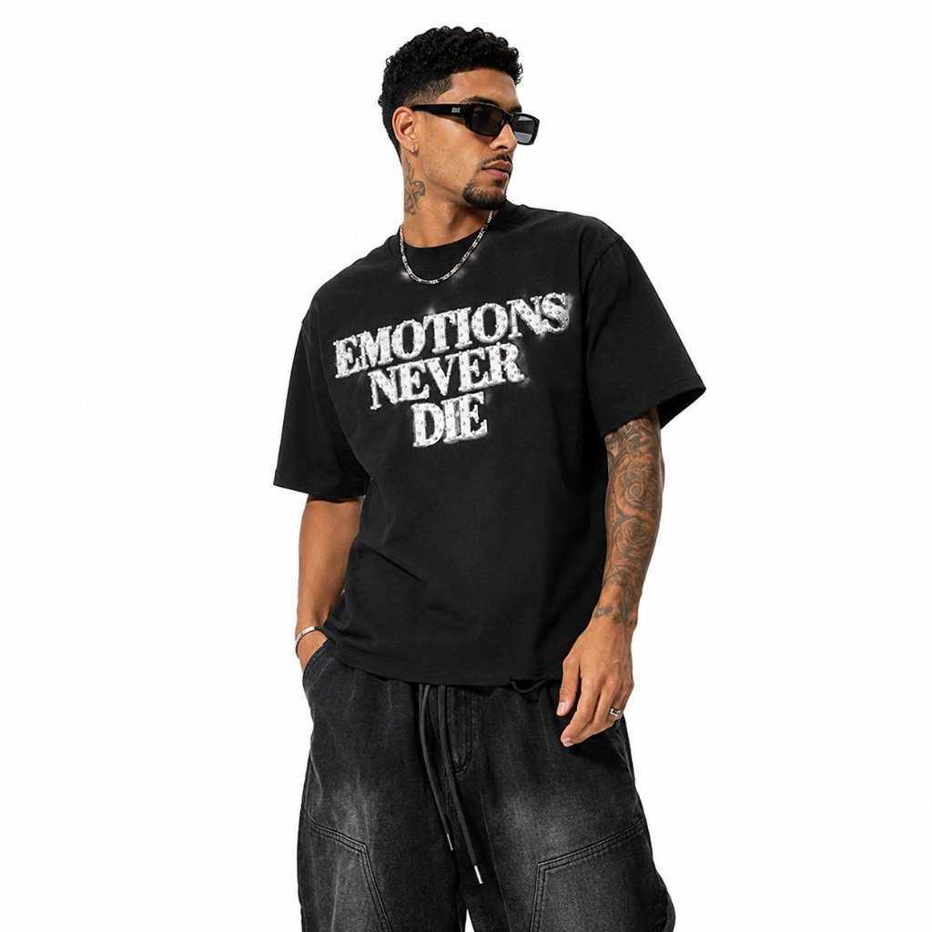 MIXED EMOTION Camiseta Masculina Oversized Estampa Letras Strass Rasgada Desgastada Streetwear