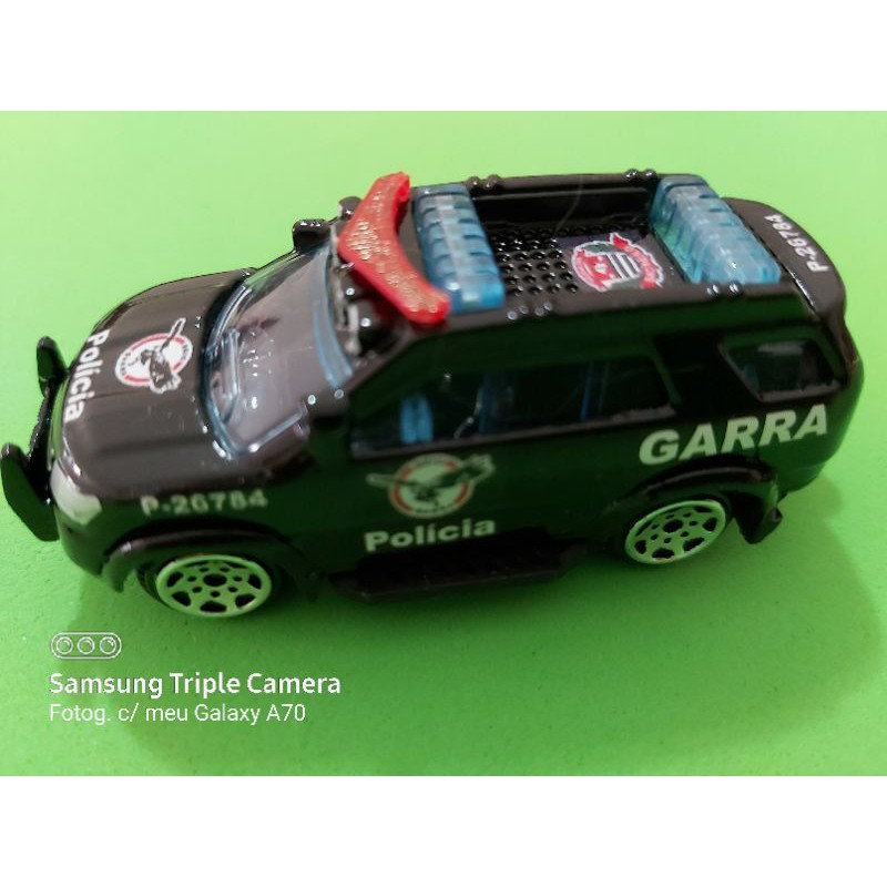 viatura policia civil de SP garra Deic ford explorer made China custom escala 1.64 TAMANHO 7cm produto novo com embalage