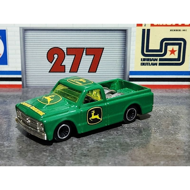 MAISTO CHEVROLET C10 J.D. CUSTOM MADE CHINA ACOMPANHA EMBALAGEM DE ACETATO ESCALA 1.64 TAMANHO 7CM CUSTOM NOVO