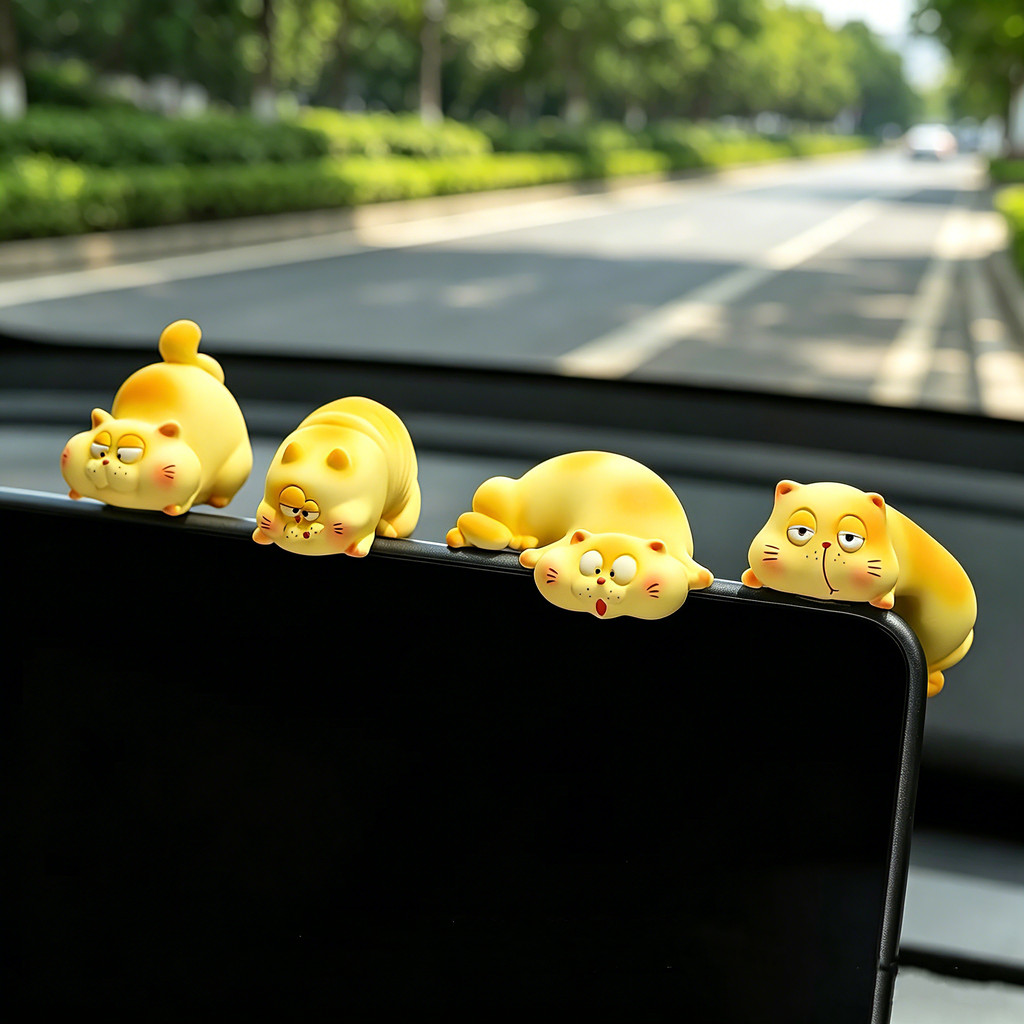 Fat Meow's Daily Cute Cat Car Ornaments Car Center Console Decorações de tela Exibição de computador