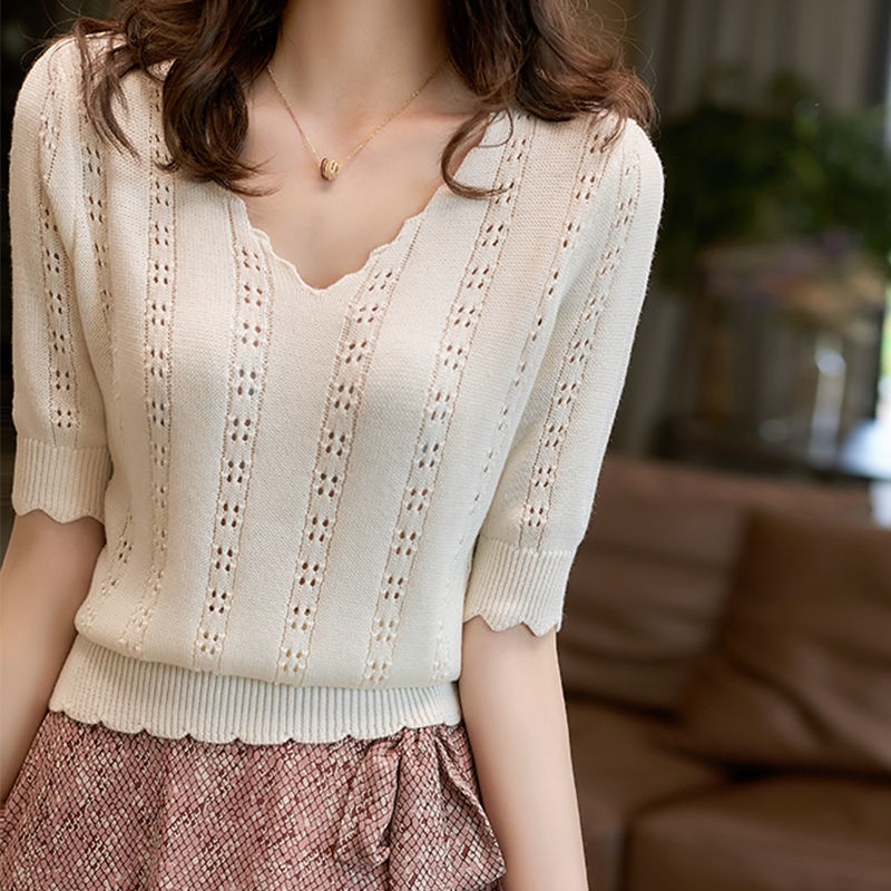 Nova Camiseta De Manga Curta Ice Silk Women's Plus Tamanho Loose Hollow V-Neck Knit Top