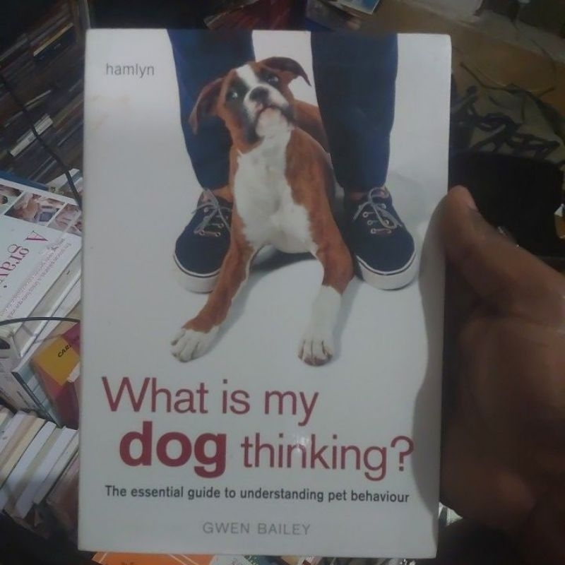 Livro - What is my Dog Thinking ? (em Inglês) - Gwen Bailey