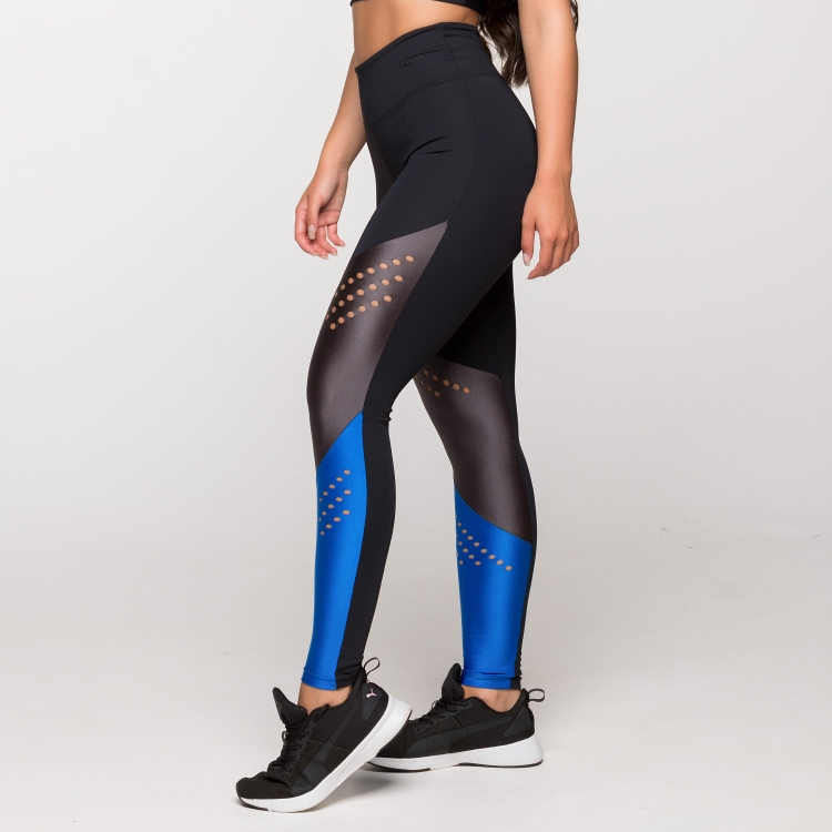 Calça Legging Fitness Feminina Academia Poliamida Preta com Detalhe Azul e Corte a Laser Dubai