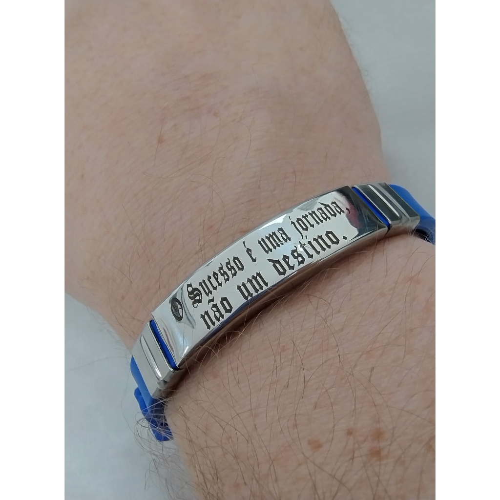 Pulseira Adolescente Infantil a partir de 6 anos e adulto Silicone Identificacao  Regulavel Com Nome a laser rosa e azul