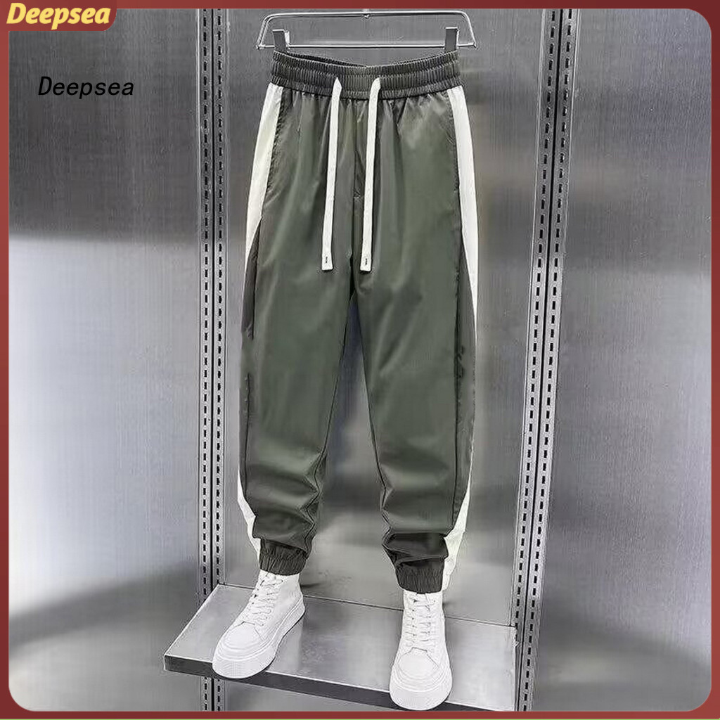 Men's Cargo Sweatpants Joggers with Drawstring Waist Pockets Letter Print Color Blocking – Loose Fit Sports Streetwear