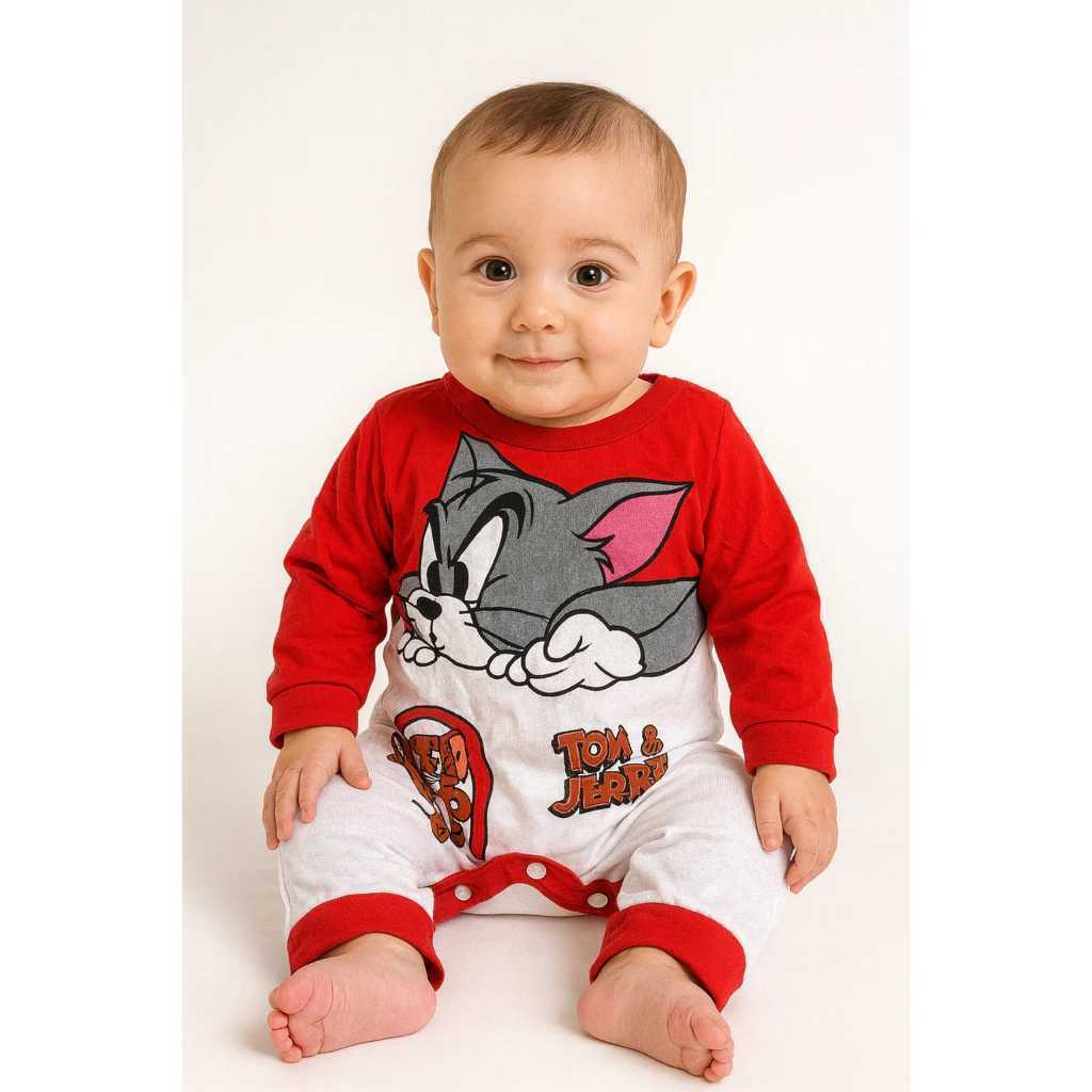 Desconto Macacão Longo - Tom e Jerry – Bebê 0 a 4 Meses – Conforto e Fofura - Promoção!
