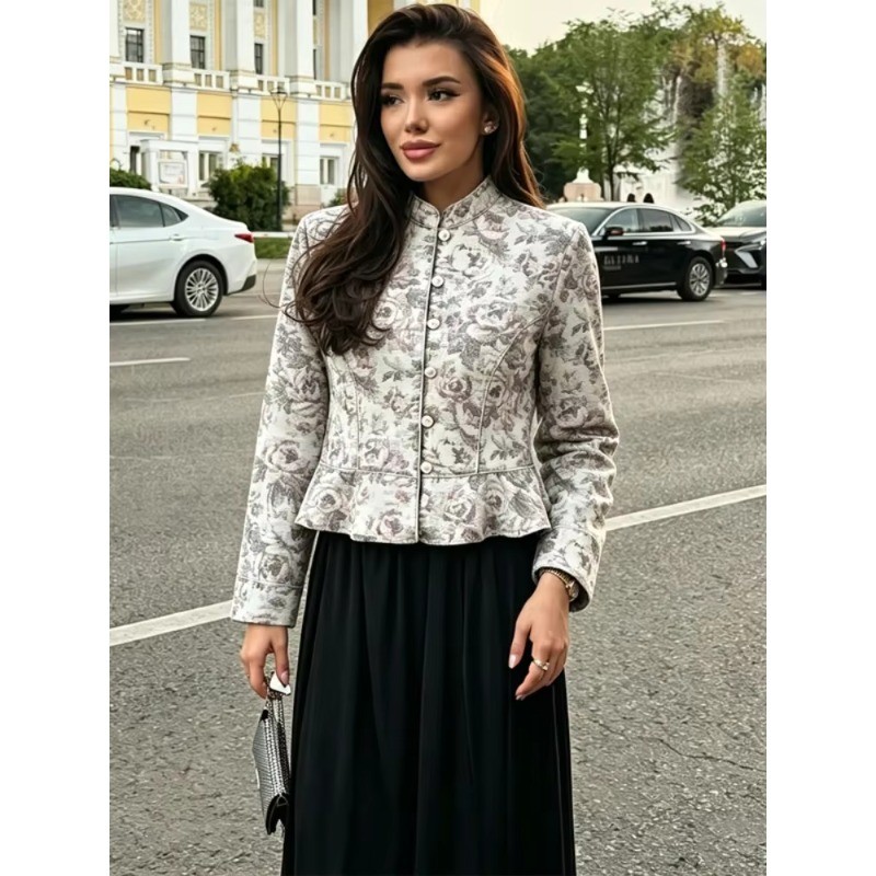 Jaqueta Vintage Floral Jacquard Com Gola Alta E Babados 202609-2
