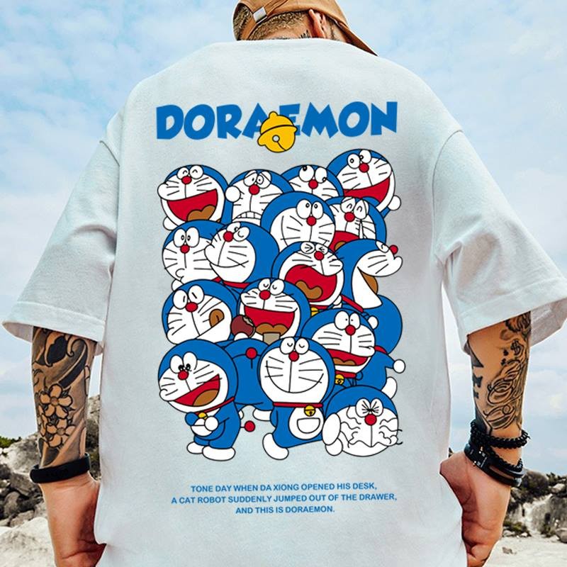 2024  Summer Men's Short Sleeve Anime T-shirt De Verão Cute Doraemon Print Graphic Tees Estilo De Rua Japonês Moda Nova
