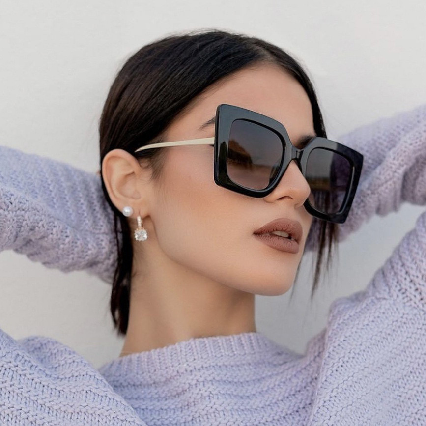 Novos óculos de sol com armação quadrada de metal, modelo feminino, com detalhes em pérolas, design moderno e personaliz