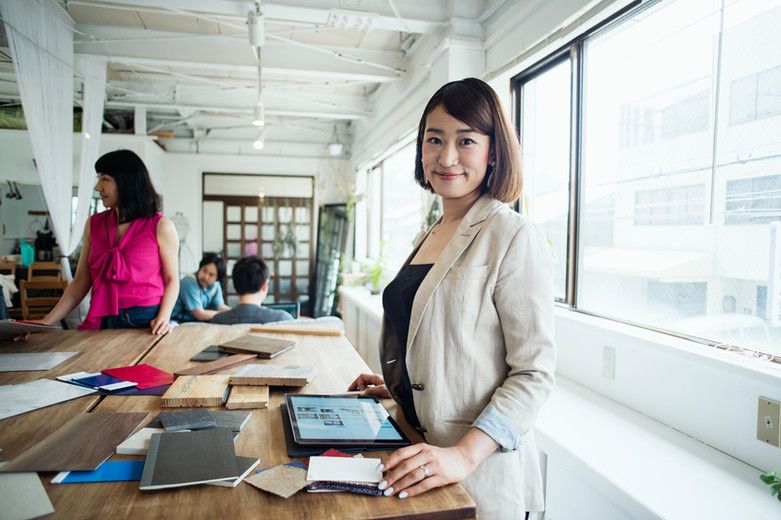 INTERIOR DESIGN AND DECORATION COURSE (gift of 2 more courses of your choice) ID-13-ING