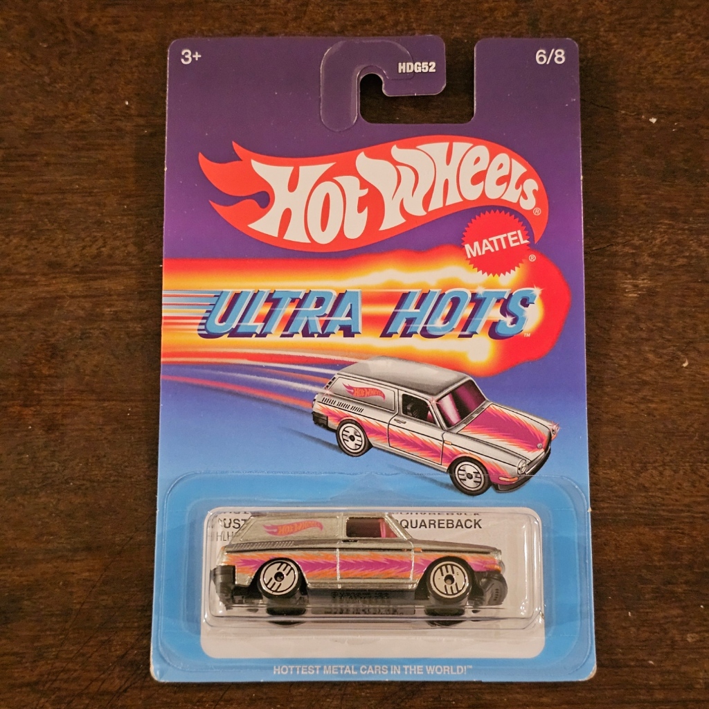 Hot Wheels Custom 69 Volkswagen Squareback - Ultra Hots 2023 - HLH92