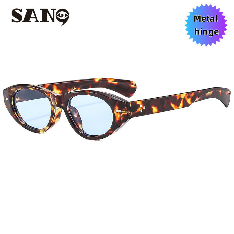 Óculos de Sol Femininos Metalcod Hinge (San9) com Armação Pequena e Detalhes em Tachas para Vendas Transfronteiriças