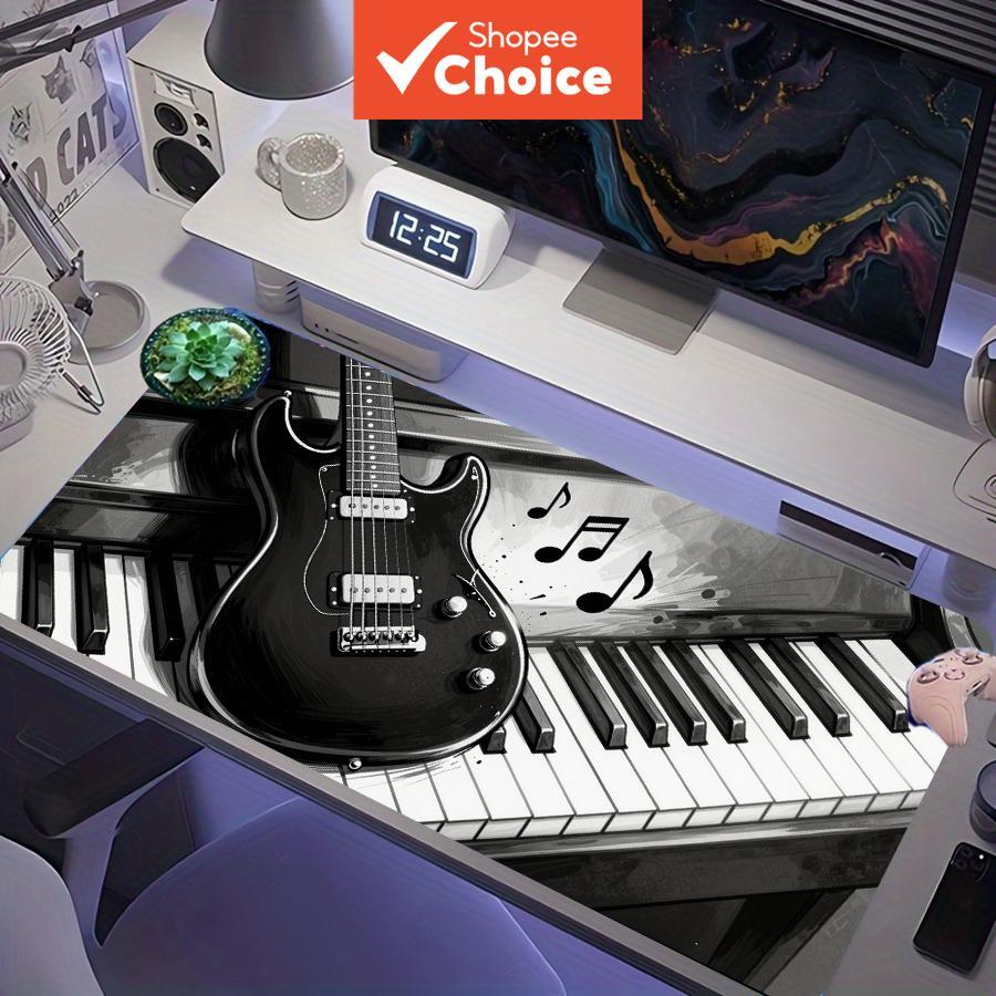 Guitarra Elétrica Preta, Teclas de Piano, Notas Musicais, Monocromática, Estendida, Mouse Pad para Jogos XXL, Tapete de