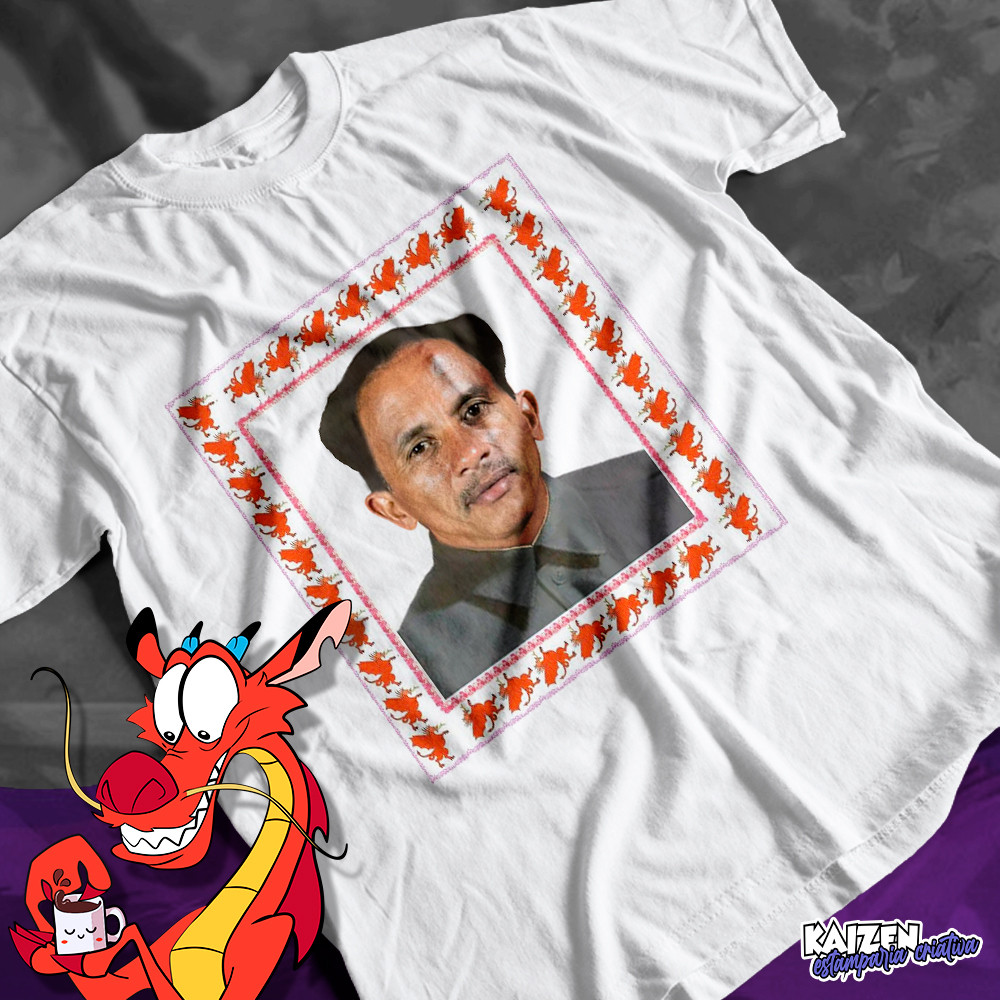 Camiseta - Meme Manoel Tsé Gomes - Social Credit Meme - Poliéster UNISSEX