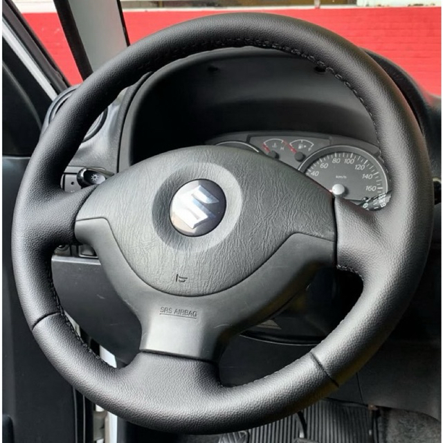 kit Capa de Volante para costurar Suzuki Jimny Material P.U Premium 1.5mm