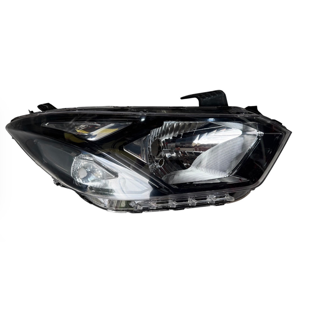 Farol Direito Onix Prisma 2016 a 2020 Lt Ltz Adv Effect S/le