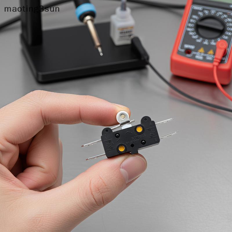 83106 Micro Limit Switch Roller Lever 5A 250V Terminais Elétricos Certificados Para Peças De Eletrodomésticos