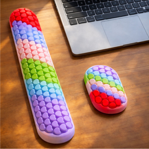 Rainbow Heart Silicone Wrist Rest Set Keyboard Mouse Palm Rest Wrist Pad Wrist Cushion Wrist Protection Cute Desk Decor