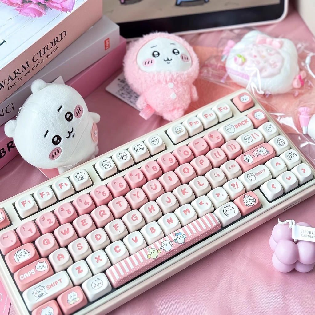 chiikawa MOA Profile Dye-Sub PBT Keycap Set 127 Teclas