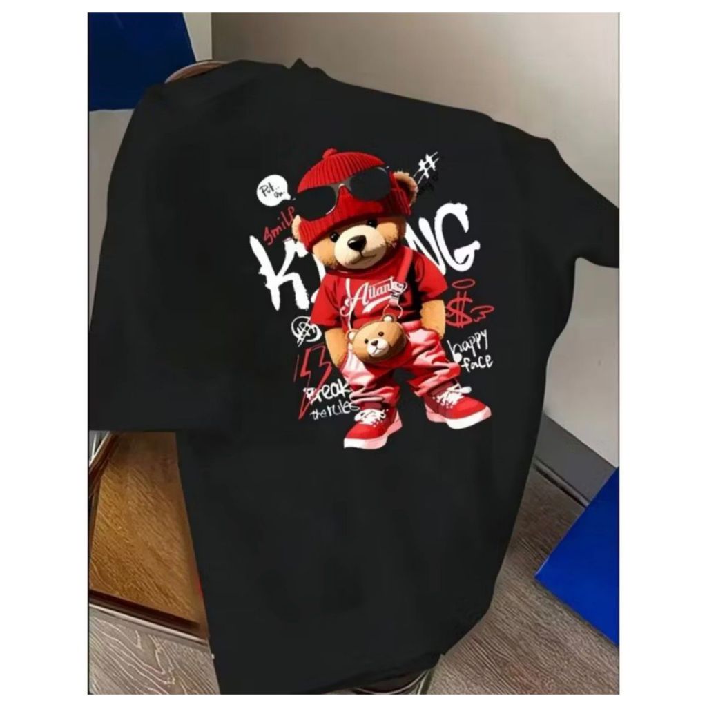 Camiseta Masculina e Feminina Urso Vermelho Streetwear Unissex Casual