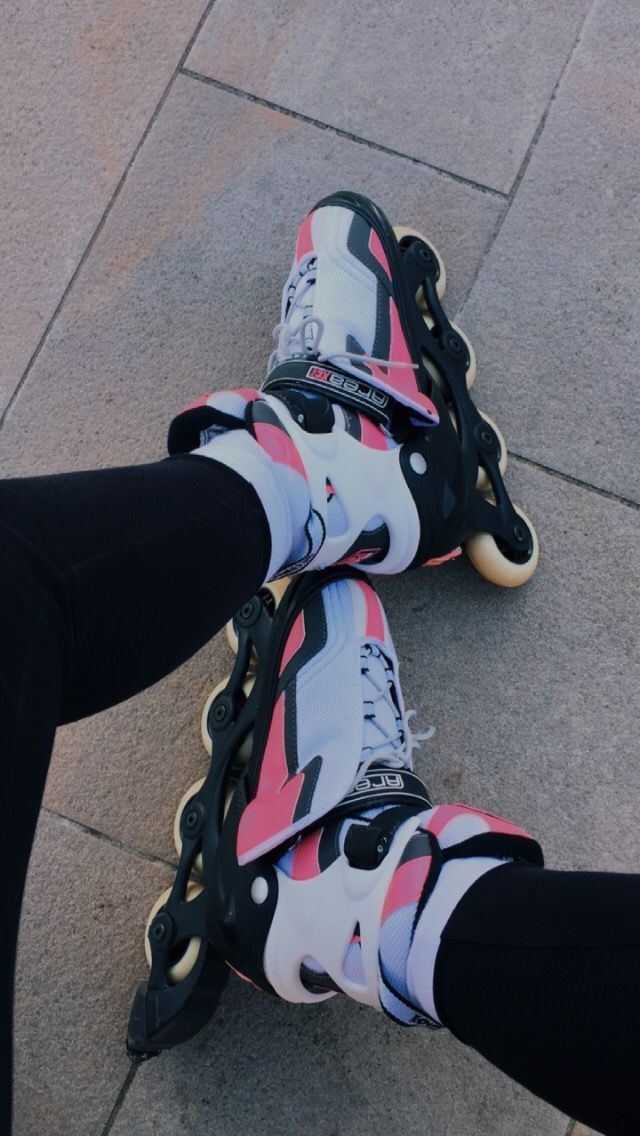 LEARN TO SKATE EASILY