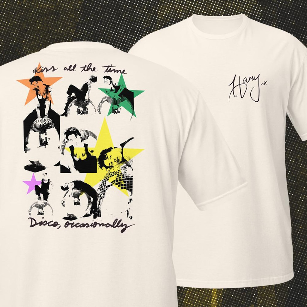 Camiseta Branca Unisex Design com Figuras e Estrelas Estilizadas Textos