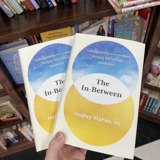 The In-Between Unforgettable Encounters During Lifes Final Moments