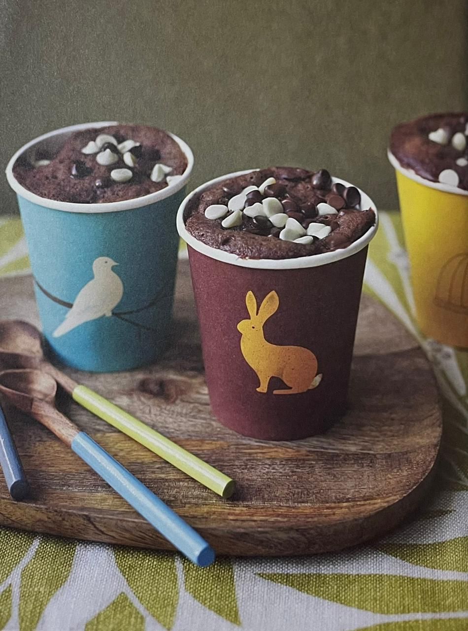 Gourmet Mug Cakes: Uncover the Secrets of Mug Cakes + Over 40 Recipes