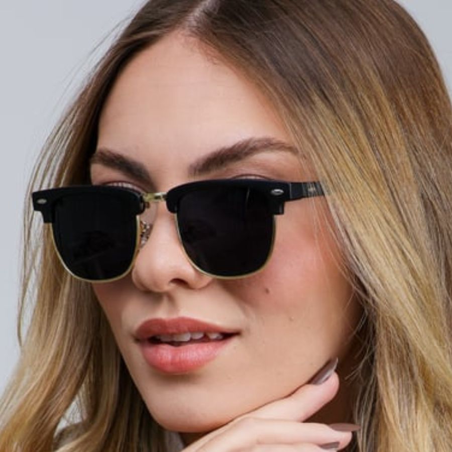 Oculos Over Espelhado de Sol Retro Estiloso Lentes Degrade Coleção Verão Praia Viagem