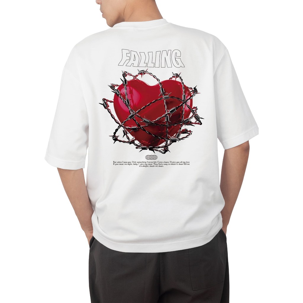 Camiseta Oversized Masculina Feminina T-shirt Unissex - Coração Conectado - Falling In Love - Streetwear Fashion - ABS