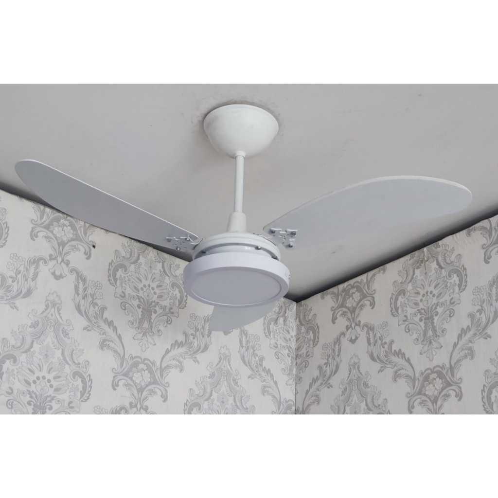 Ventilador de teto Venti-Delta New Light Com Pás De MDF Branca, 93cm de diâmetro + Luminaria Plafon Led18w 127v ou 220v
