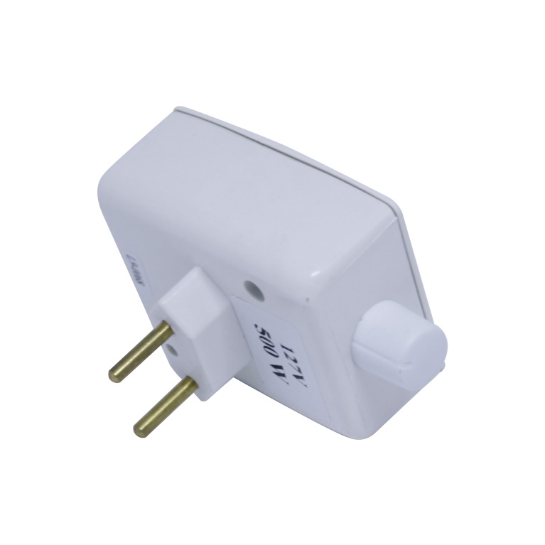 Redutor de potencia penta watt com tomada 127v 500w branco