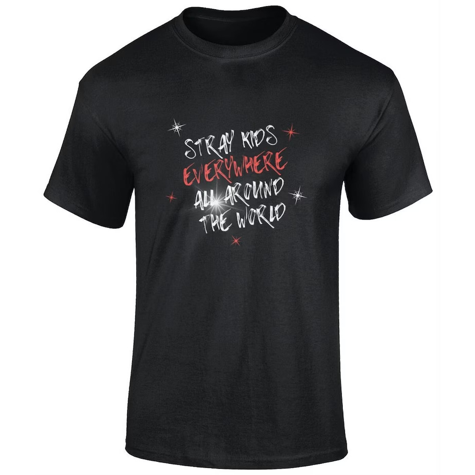 Camiseta Masculina Feminina Oversized Estampa Stray Kids Everywhere All Around The World Letras Com Estrelas T-shirt