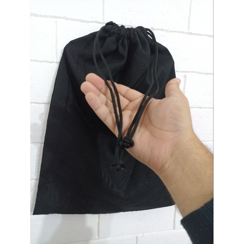 Kit 3 Sacos Pequenos Organizador de Viagem Fechamento Expansivo em Tecido Oxford Preto 40x35cm