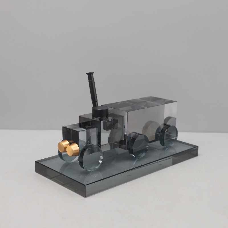 TWQO Modern minimalist crystal car model sculpture, decorative piece for living room, bedroom, entryway, hotel, or model