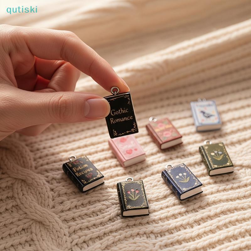QUTI Mini Pingente De Livro Mágico De Cobre , Amuletos De Amantes De Livros Minúsculos Para Brincos DIY , Chaveiro , Art
