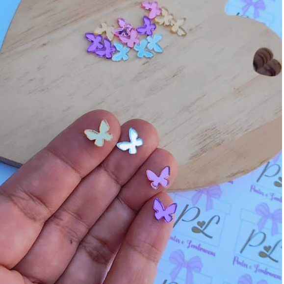 50 Mini apliques ou Pingentes acrílico espelhado borboletas (1cm)