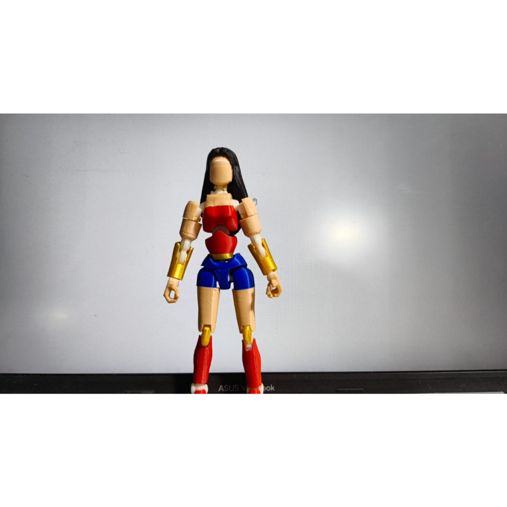 Muggora Boneco Dummy 13 Mulher Maravilha Articulada Varias Poses Entregue Montado