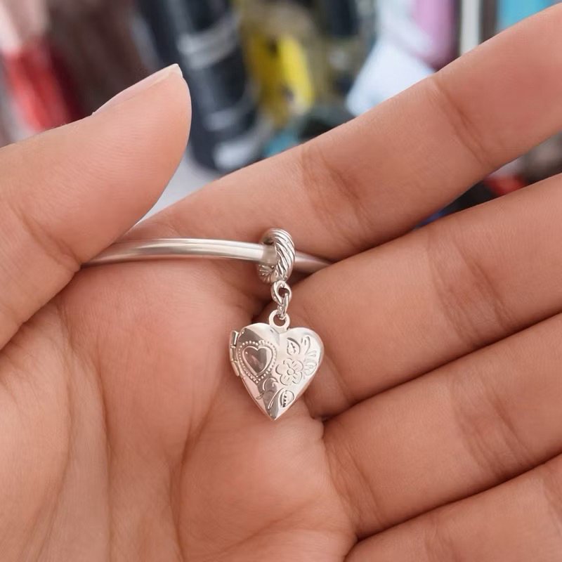 Berloque Com Fotos Relicário Coração Mini para Pulseira – Banhado a Prata 925